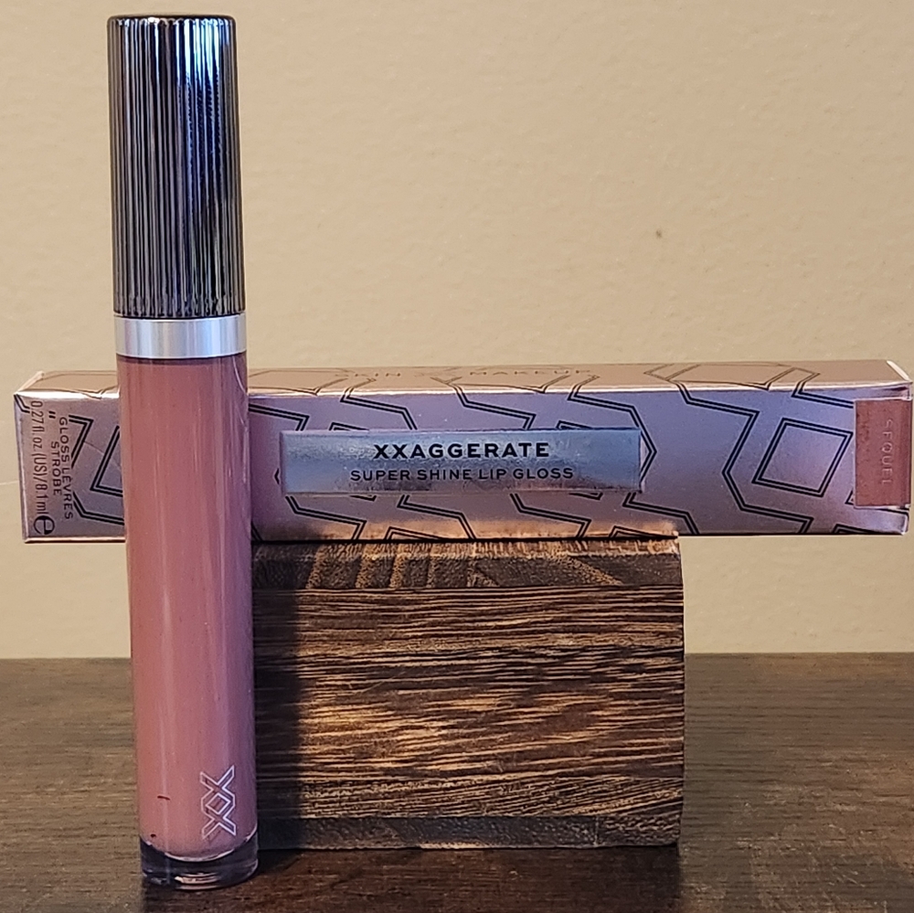 REVOLUTION XXAGERATE SUPER SHINE LIP GLOSS